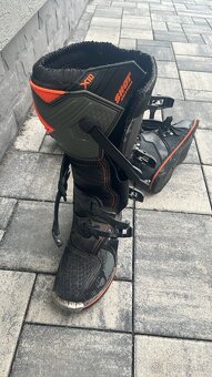 Predám motorkárske čižmy SHOT, veľkosť 42 – ako nové - 5