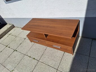 Skrinka pod TV - 5