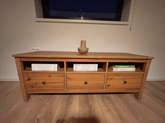 HEMNES skrinka pod TV 3 ks - 5