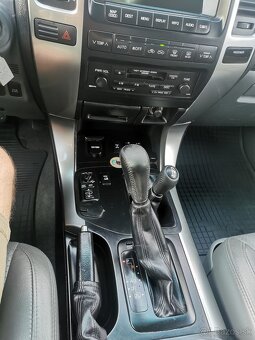 Toyota Landcruiser 3,0 - 5