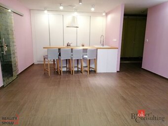 2-izbový byt s parkovaním Vajnory - 5