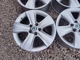 hlinikové disky org.Skoda Superb I,II,--7Jx17-ET-45---5x112 - 5