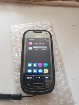 Nokia C7-00 - 5