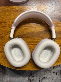 AirPods max - 5