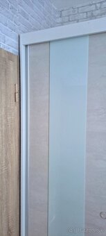 Veľká šatníková skriňa - 5