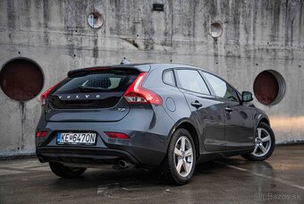Volvo V40 T2 1.6L Momentum - 5