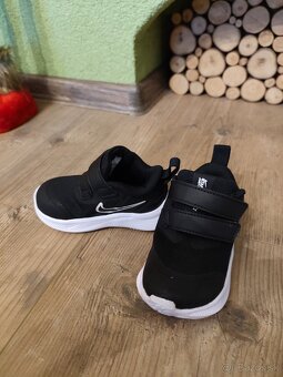 č.21 Nové botasky/tenisky Nike - 5