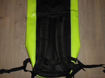 Predam novy vodeodony moto ruksak znacky HELD ZAINO 2 - 5