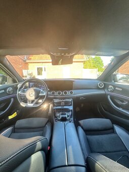 🚙 Mercedes Benz AMG E220 4matic - 5