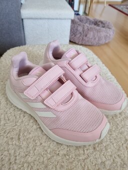 Dievčenské Adidas tenisky veľkosť 33 - 5