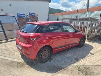 Hyundai i20 1.2i 16V Style - 5