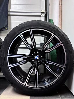 BMW X7 G07 5x112 R21 Zimne - 5