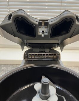 Fritéza Tefal FZ 700031 ActiFry - 5