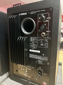 Yamaha HS7 - 5