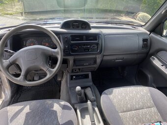 mitsubishi l200 - 5