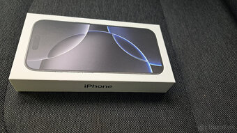 iPhone 16 Pro Black Titanium 256 GB - 5