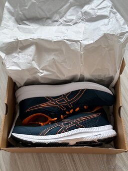 Asics gel-contend 8 - 5
