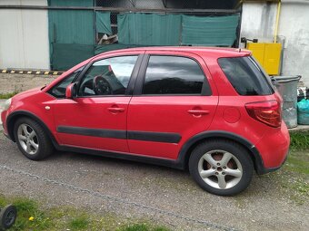 Suzuki SX4 - 5