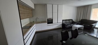 Predám 2 izbový byt 62m2 so záhradou a parkovaním - 5