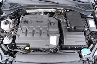 Škoda Superb 2.0 TDI L&K DSG - 5