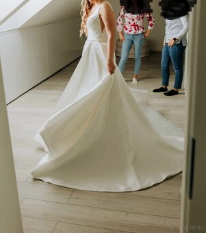 Svadobné šaty Monica Loretti - 5