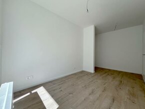 PREDAJ - NOVÝ RUŽINOV nový 2i apartmán s predzáhradkou - 5