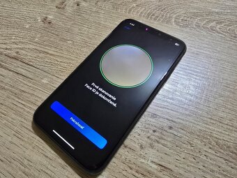 Iphone 11 64gb s novou bateriou a 100 percentnym zdravym ip - 5