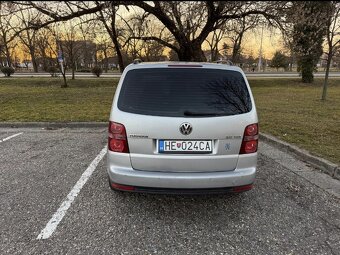 VW Touran - 5