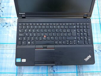 Lenovo Edge E520 CORE i5/SSD/WIN 11 Top stave - 5