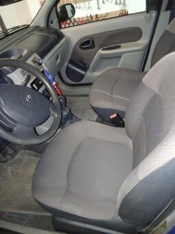Renault Clio Thalia - 5