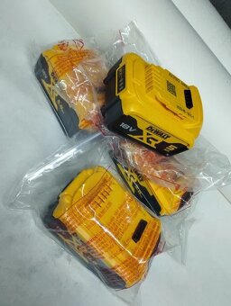 Aku DeWalt - 5