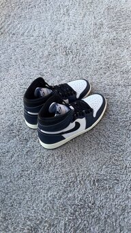Air Jordan 1 Retro High OG Midnight Navy - 5