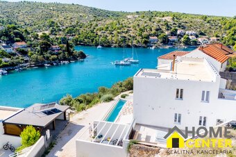NA PREDAJ prekrásny novopostavený dom / 494 m²/ ostrov Brač, - 5