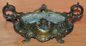 Starožitná bronzová žardiniéra - 5