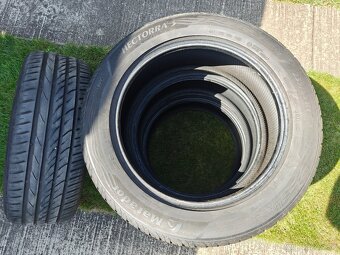 235/55 r19 letné - 5