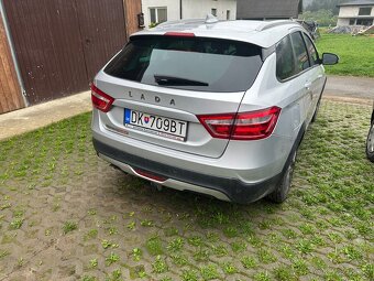 Lada Vesta sw cross - 5