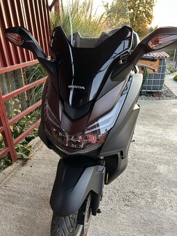 Honda 125Forza - 5