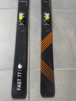 Movement FAST 77 - 5