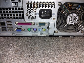 PC HP Compaq dc7700 Small Form Factor PC - 5