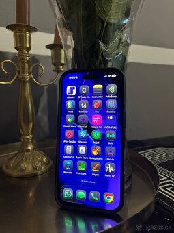 Predam iphone 17 čierny 256gb - 5