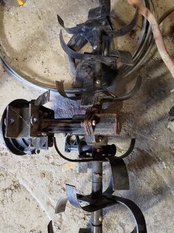 Dvojkolesovy malotraktor - - 5