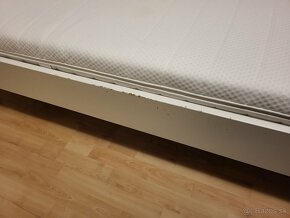 Predam postel ikea 140x200  s matracom a rostami - 5