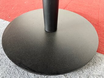 Pevny stol D:2m x Š:1.11m x V:0.8m - 5