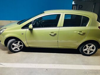 Opel Corsa 1.2 benzín - 5