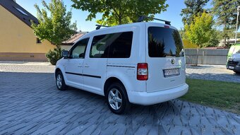 Volkswagen Caddy 1.6 TDI 75kW Automat • 2011 - 5