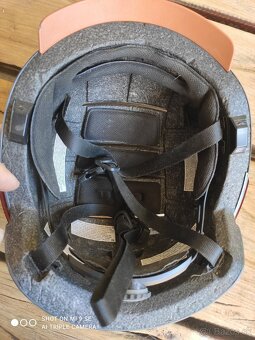 Lival cyklistická prilba - 5