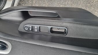 Peugeot 307 1.4 16V - 5