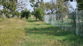 STAVEBNÝ POZEMOK 966 m2 KRAKOVANY - PIEŠŤANY + UPI VOĽNÝ - 5