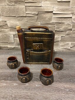 KERAMICKÁ FĽAŠA „BOSS“ + 4 POHÁRIKY - 5