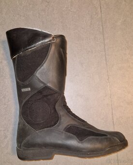 Vanucci a Dainese velk. 44 - 5